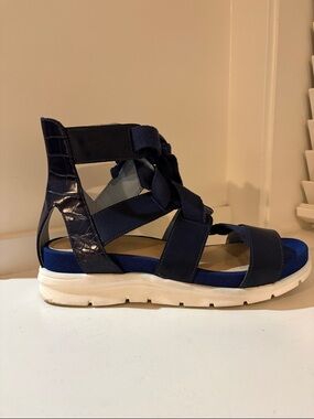 Women’s Navy Strappy Gladiator Sandal with Cushioned Sole